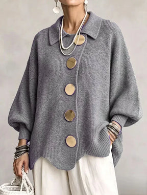 Victoire | Oversized Vest met Goudkleurige Knopen