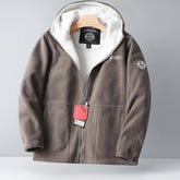 UrbanFleece™ Herenjas met Capuchon – Geborduurde Winter Hoodie-Jas