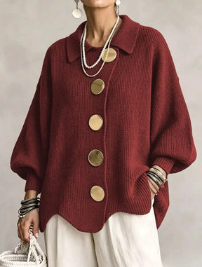 Victoire | Oversized Vest met Goudkleurige Knopen