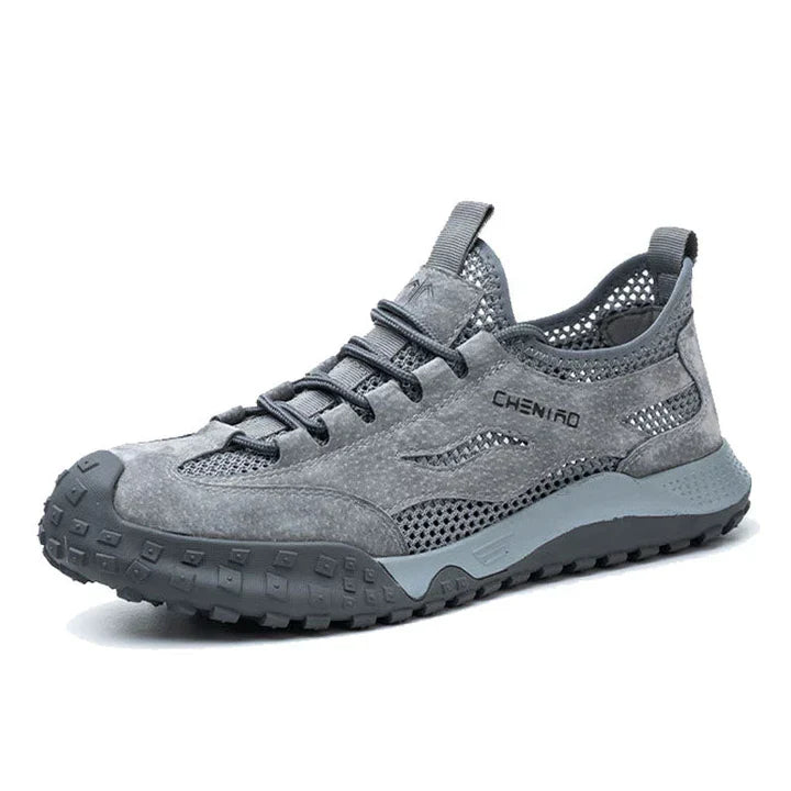 Cheniro Ademend & Antislip Sneakers (Unisex)