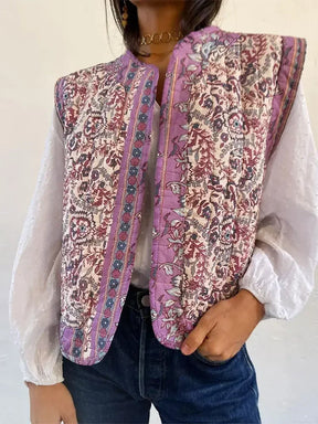 Fleur | Dames losvallend gewatteerd gilet met bloemenprint en open voorkant