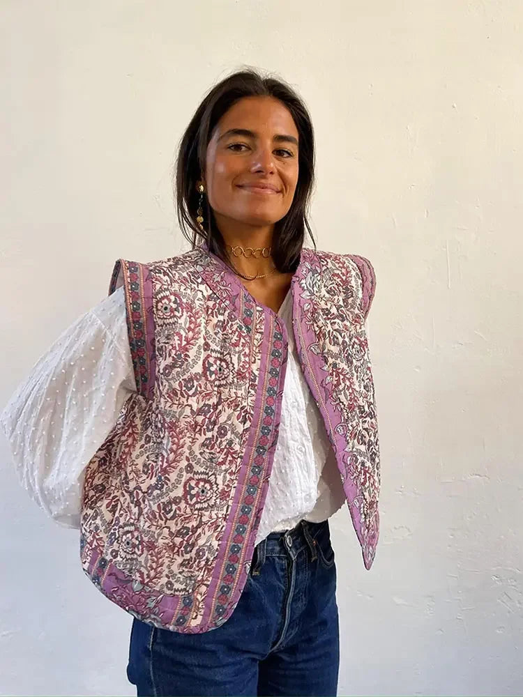 Fleur | Dames losvallend gewatteerd gilet met bloemenprint en open voorkant