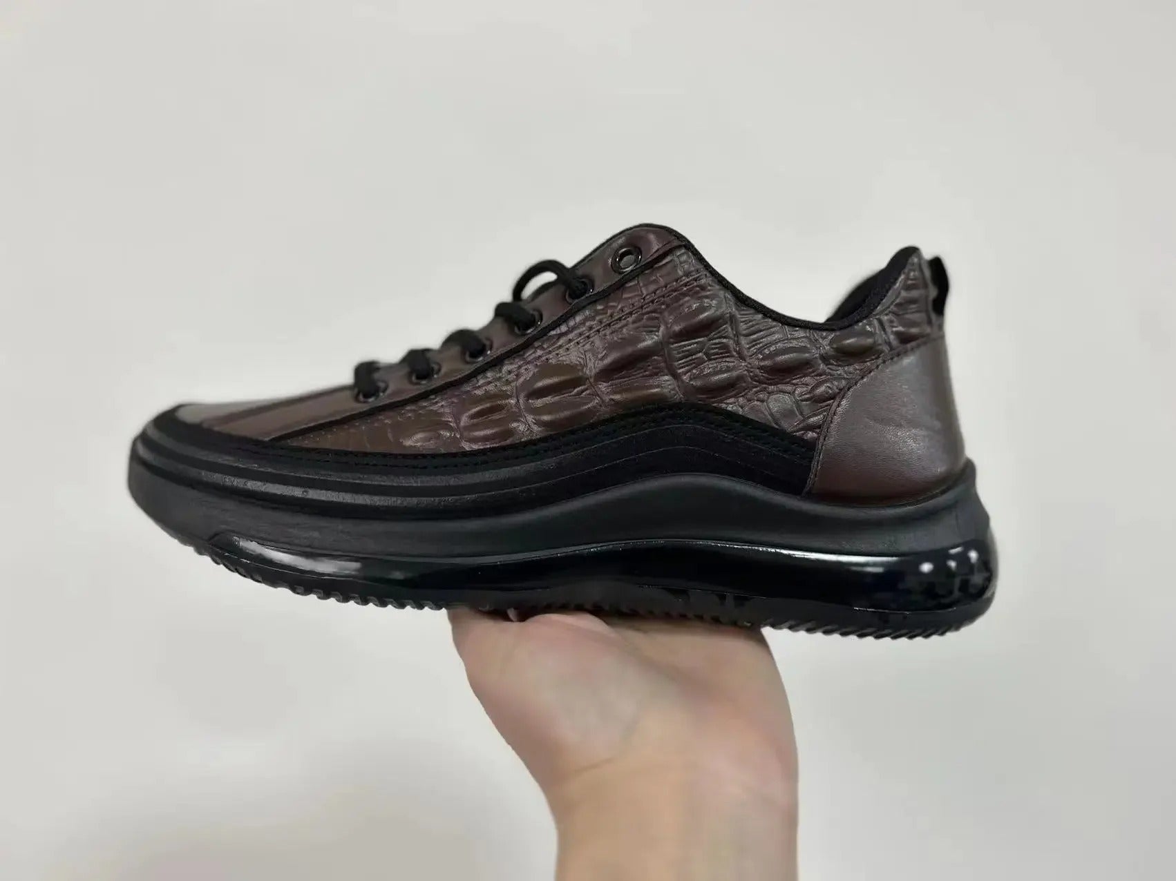 Chaussures de loisirs italiennes en crocodile imprimé avec coussin d'air pour hommes - Croc™